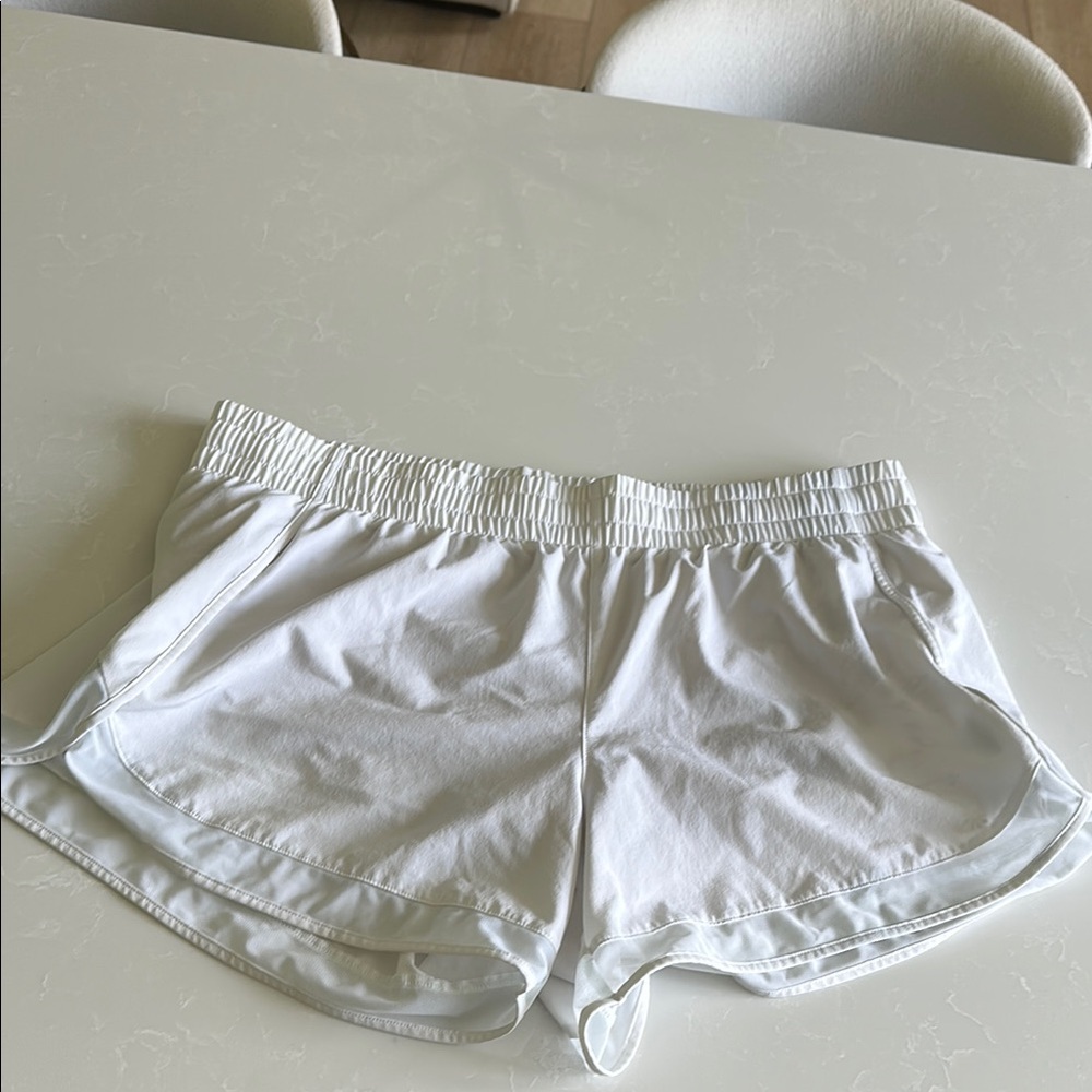 Athleta mesh racer run 4” short